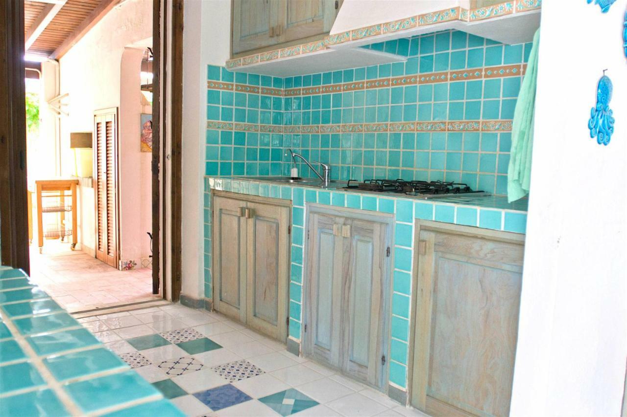 サンタ・マルゲリータ・ディ・プーラ Jungle House - Pineta Is Morusヴィラ エクステリア 写真